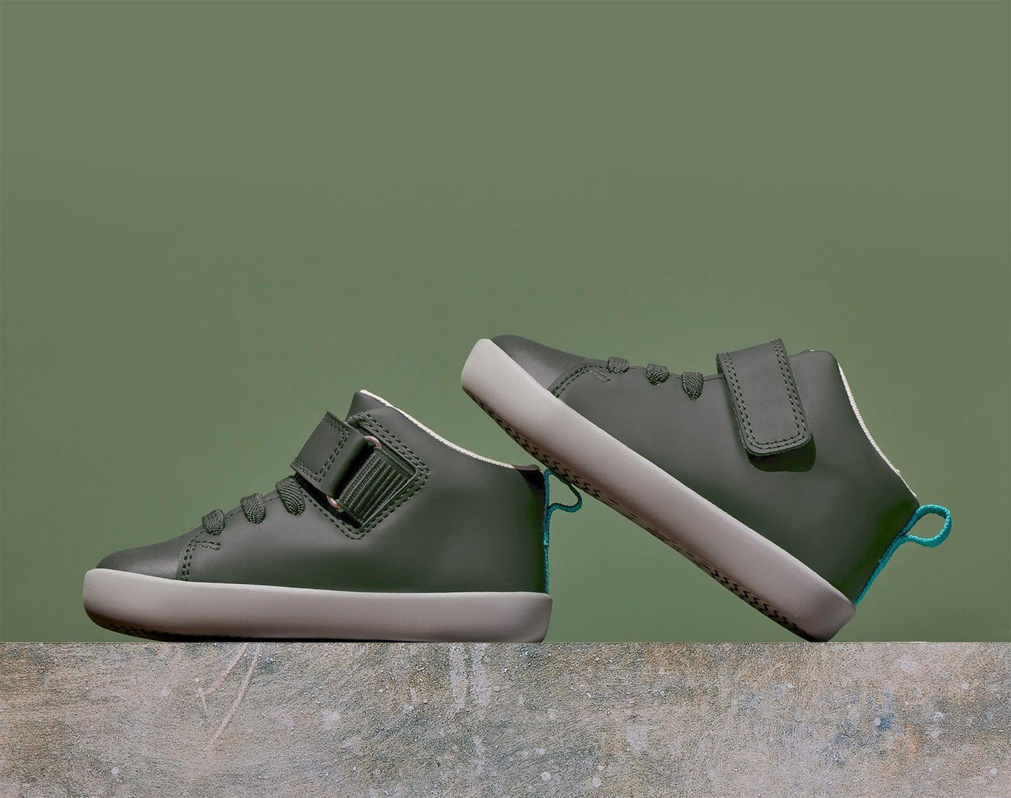 Mid Top Sneakers - Flash Sale!