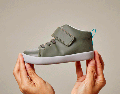 Mid Top Sneakers - Flash Sale!