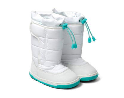 Snow Boots (2024)